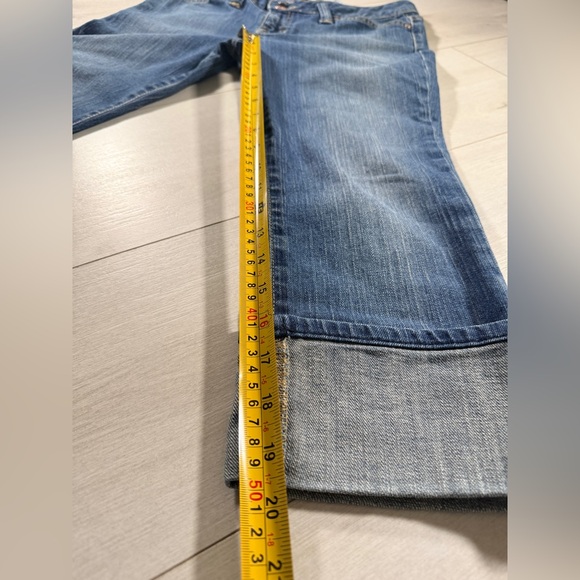 GAP Low Rise Cropped Stretch Denim Capri Women Jeans Size 2 - Picture 14 of 16